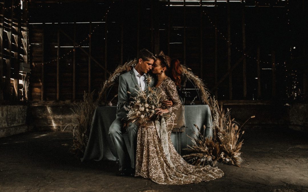 Let the Light Out: Dried Flowers Wedding Inspiration