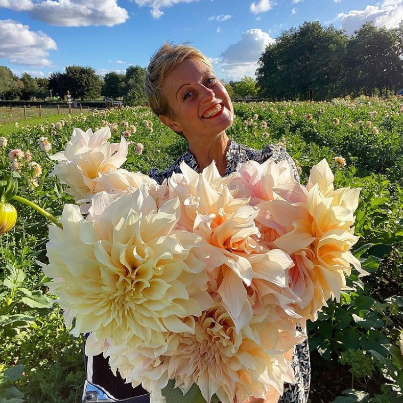 Andie Dahlia Beach Andie McDowell in 2022 Floral Trends Report